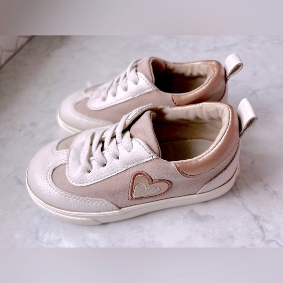 Old Navy White and Rose Gold Tan Suede Retro slip-on Sneakers with Heart Accent - Picture 4 of 5